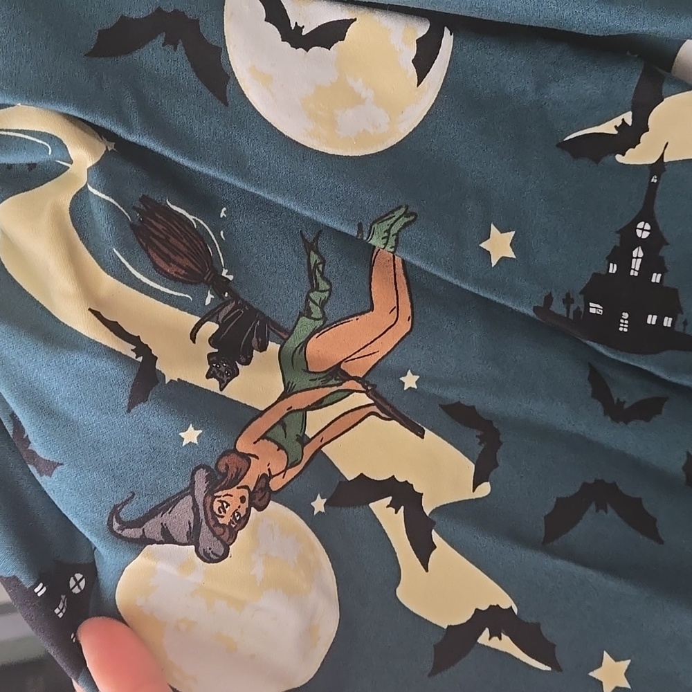 Collectif Jasmine Witches Swing Skirt, NWT, UK 8 - Picture 6 of 17